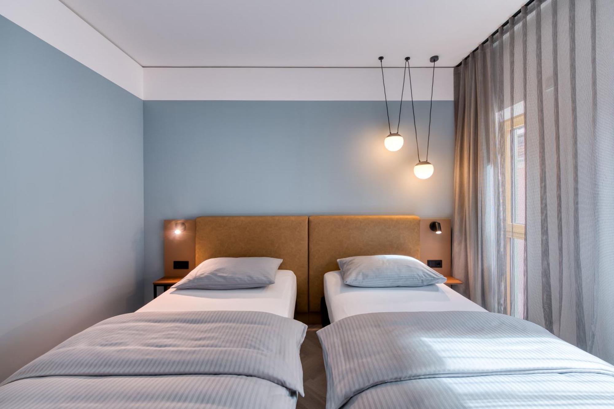 Stadthotel Neumarkt Mitte Neumarkt in der Oberpfalz Exterior foto